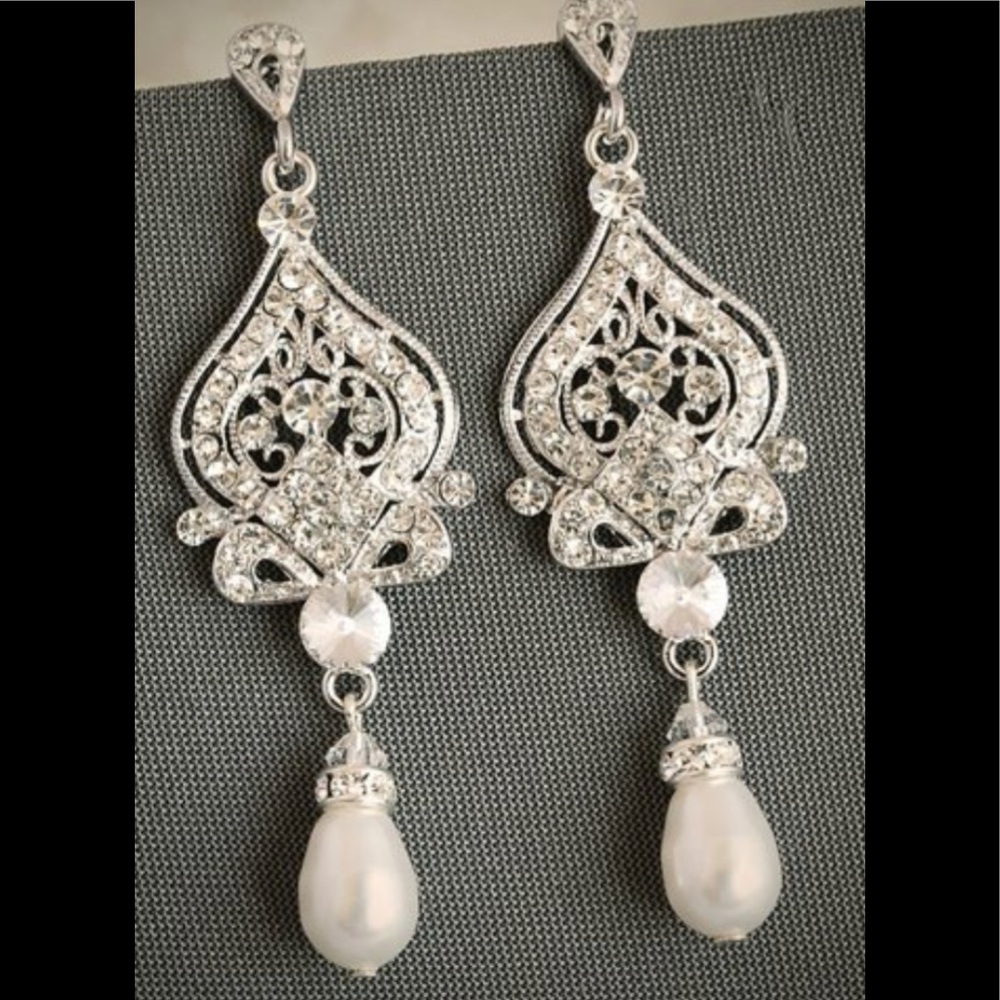 Earring - Picture 3 of 3